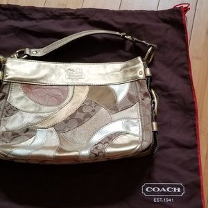 Coach medium sized shoulder tote